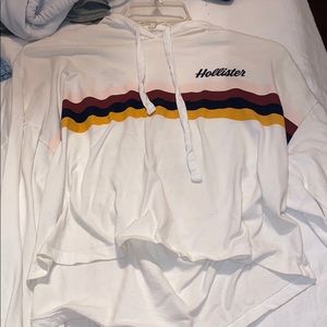 hollister cropped hoodie (worn 1 time)